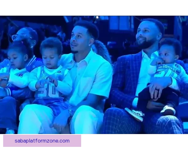 戴尔库里黄蜂30号球衣退役 塞斯发言祝贺父亲成就